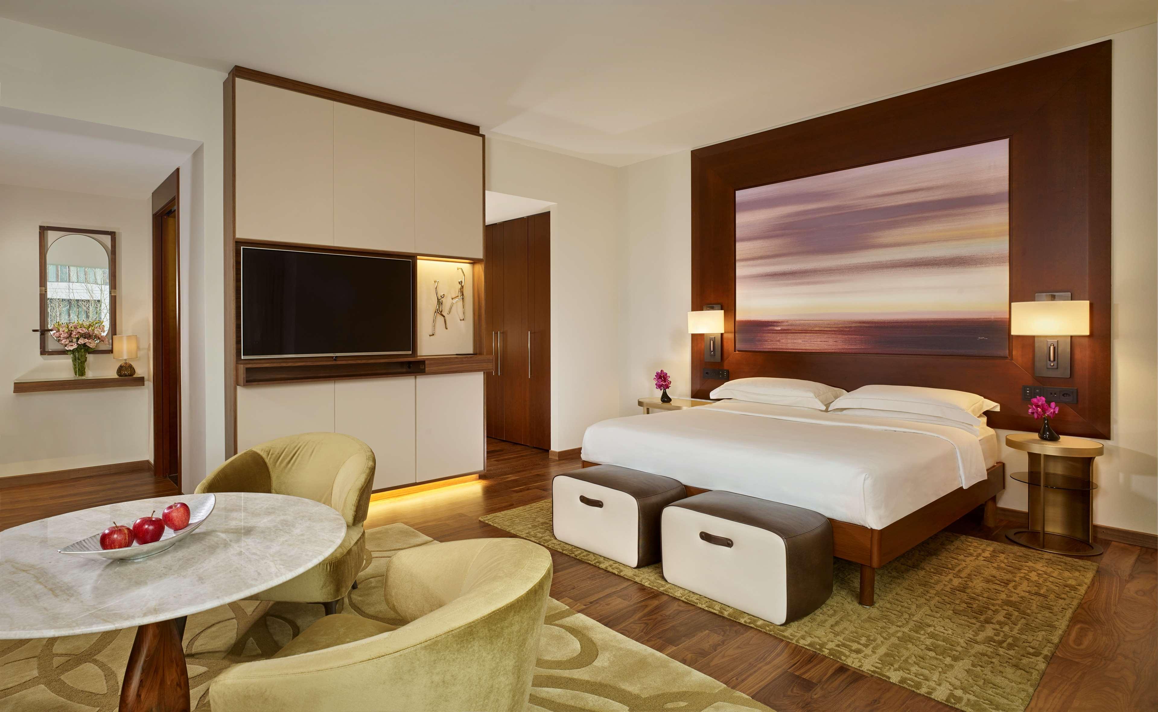 Park Hyatt Zurich - City Center Luxury Eksteriør billede