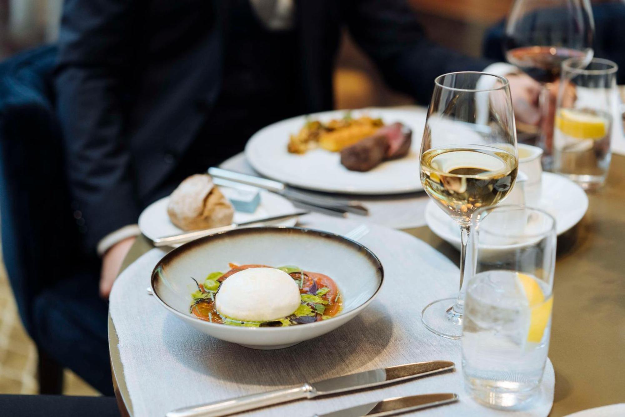 Park Hyatt Zurich - City Center Luxury Eksteriør billede